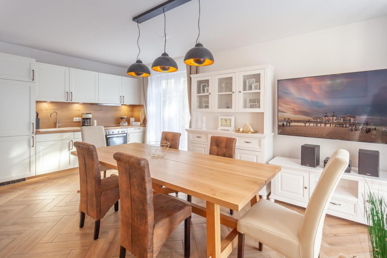 Kapitaenshaus Sellin Mit Sauna Und Kamin Exteriör bild